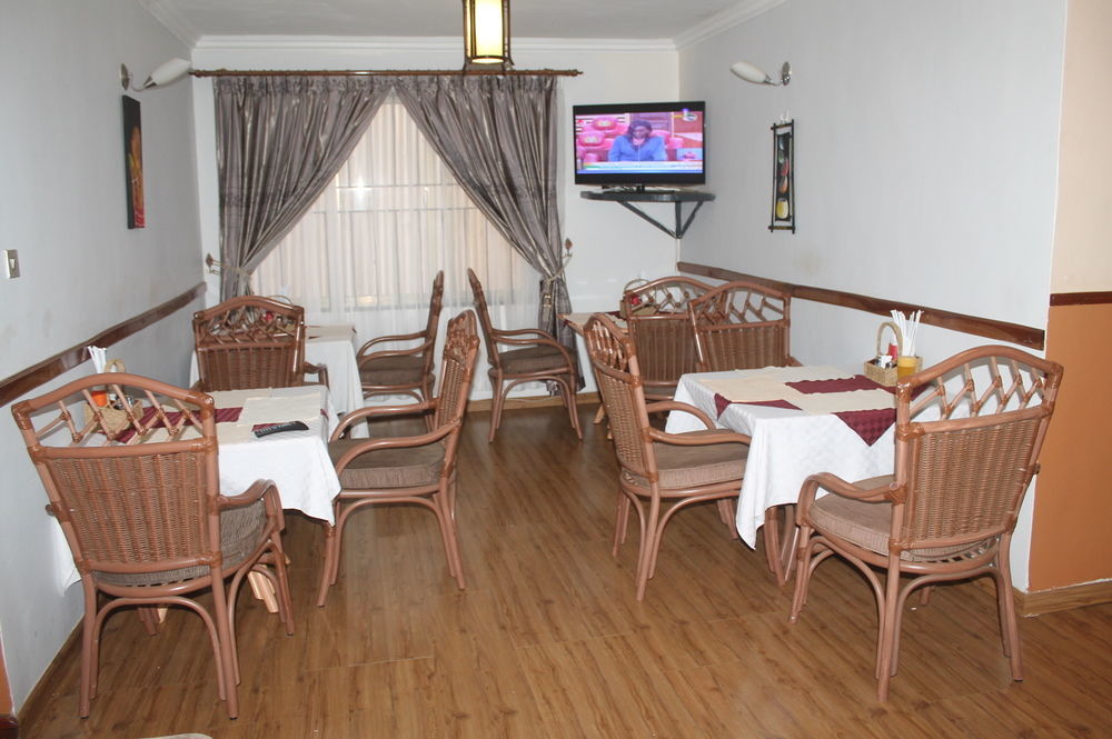 Victoria Comfort Inn 基苏木 外观 照片